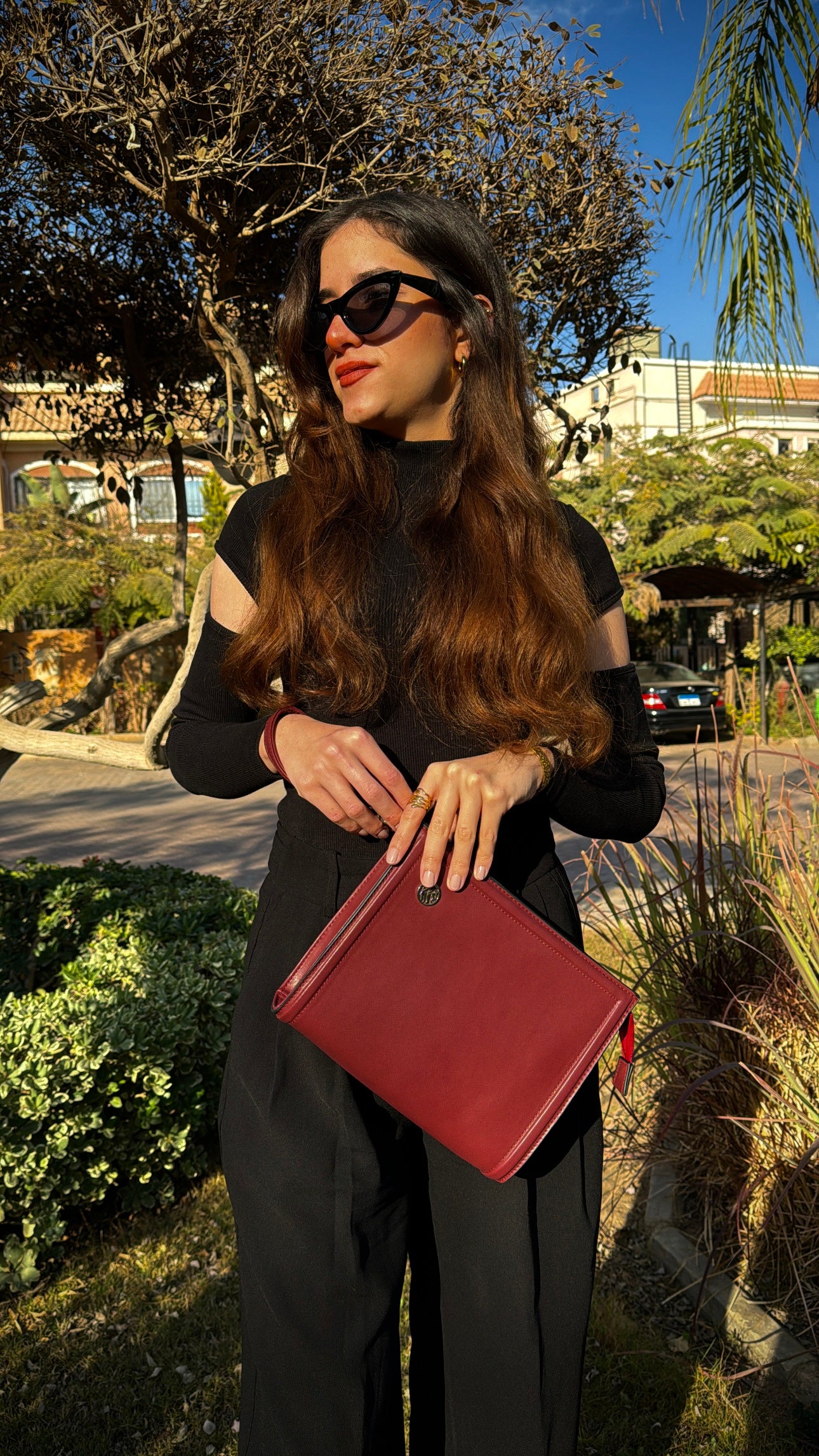 Razi Clutch In Burgundy