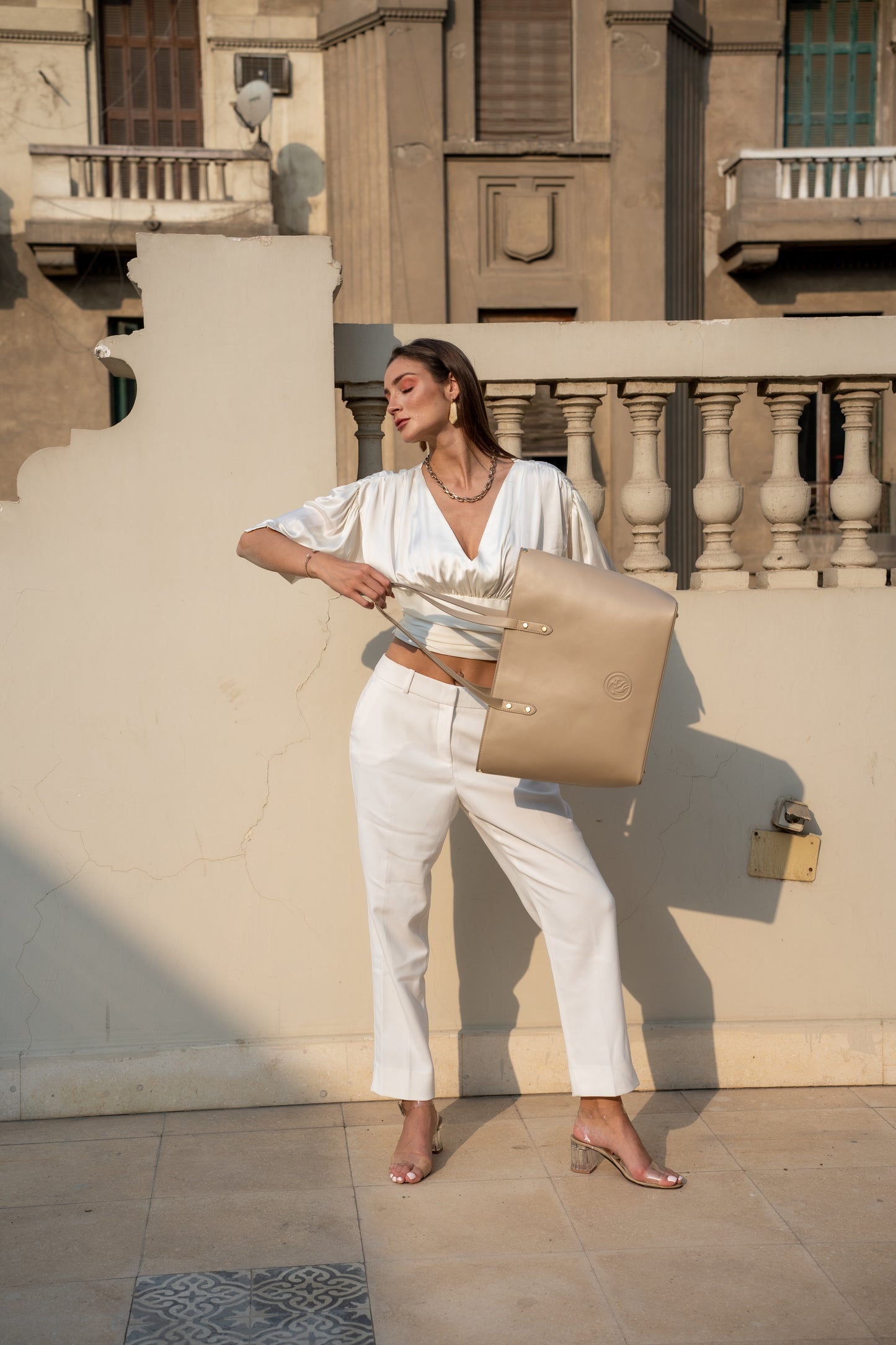 Lexie Tote Bag in Beige
