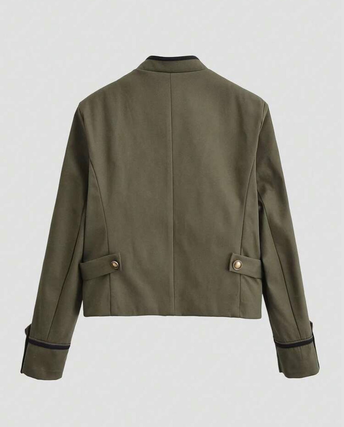 LEO-FW26 Olive