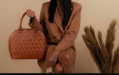 Kion Tote Bag in Camel